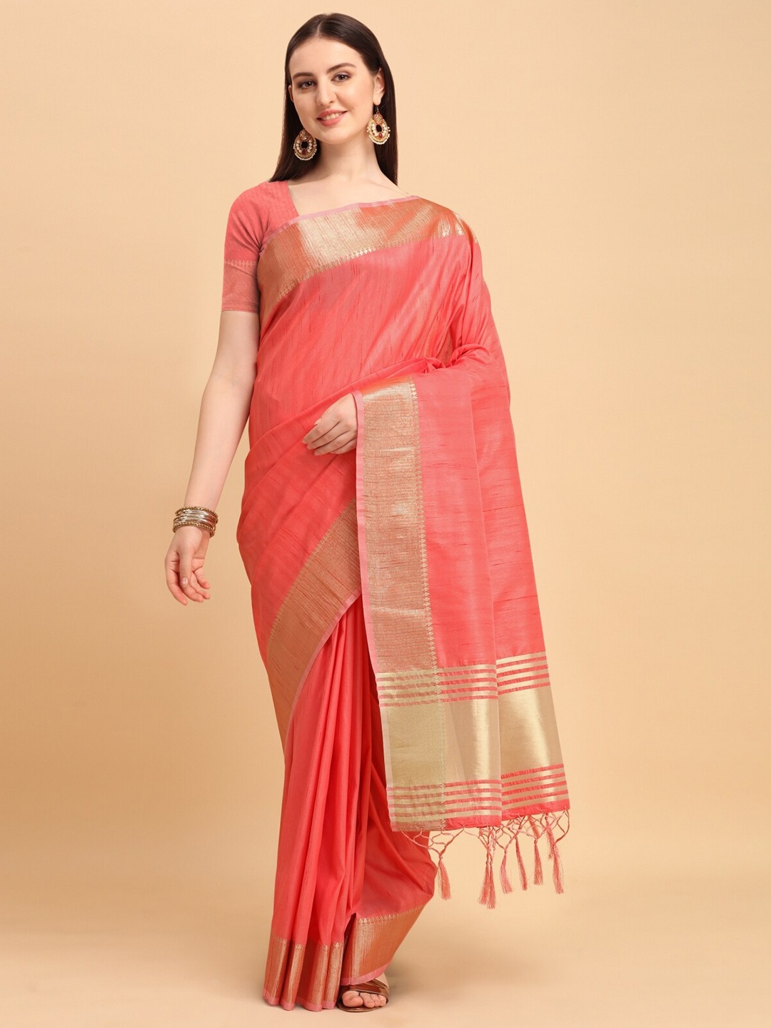 

VISHNU WEAVES Pink & Gold-Toned Woven Design Zari Tussar Saree