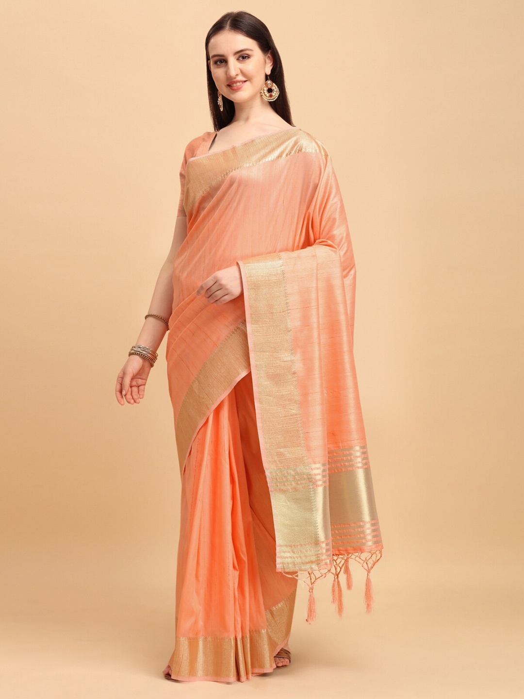 

VISHNU WEAVES Peach Coloured & Gold-Toned Zari Tussar Saree