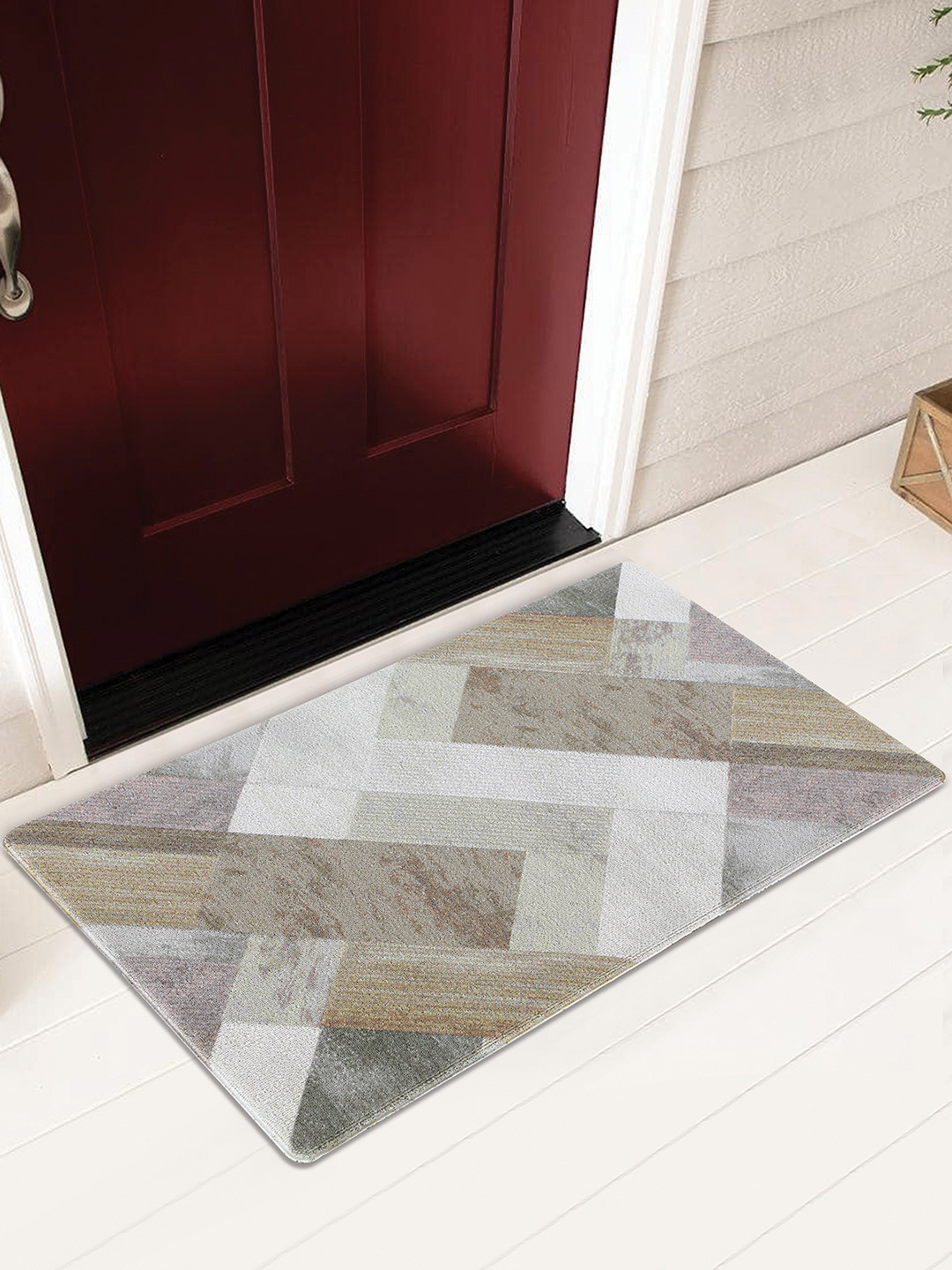

OBSESSIONS PVC Brown & Grey Geometric Outdoor Mat