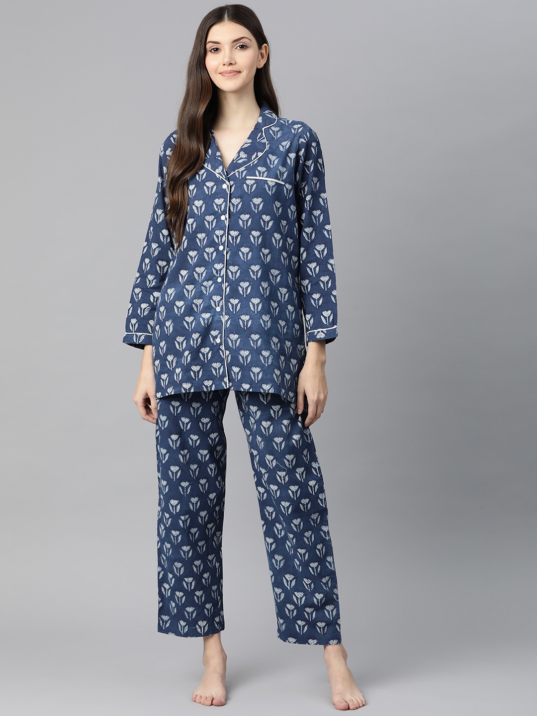 

Divena Women Blue & White Printed Cotton Night suit