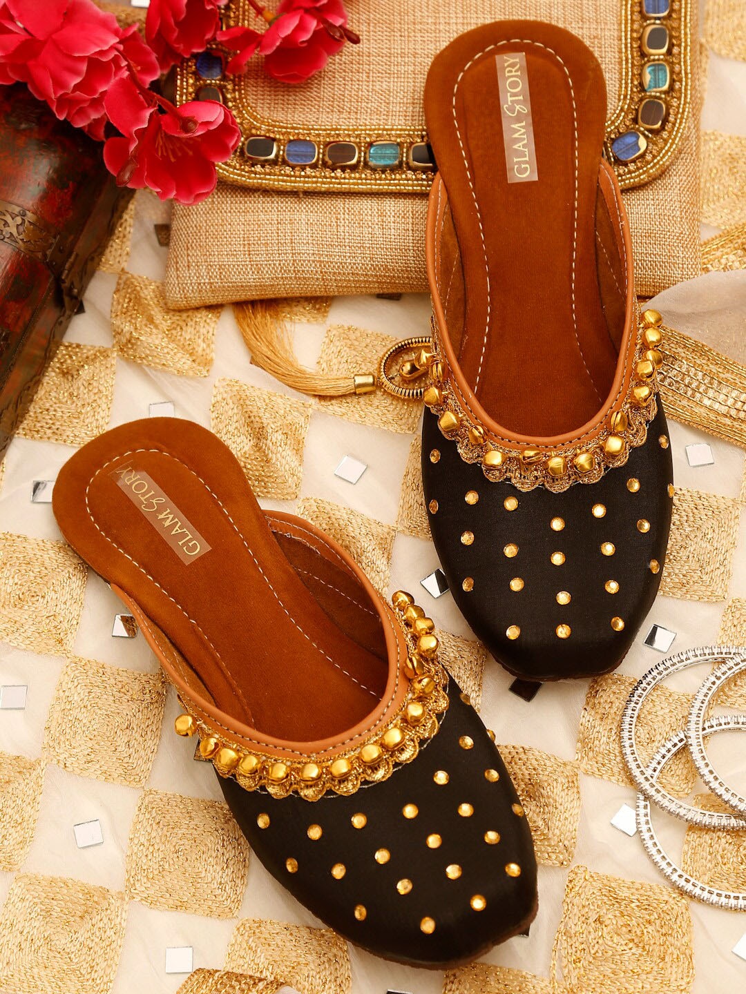 

GLAM STORY Women Black Party Flats