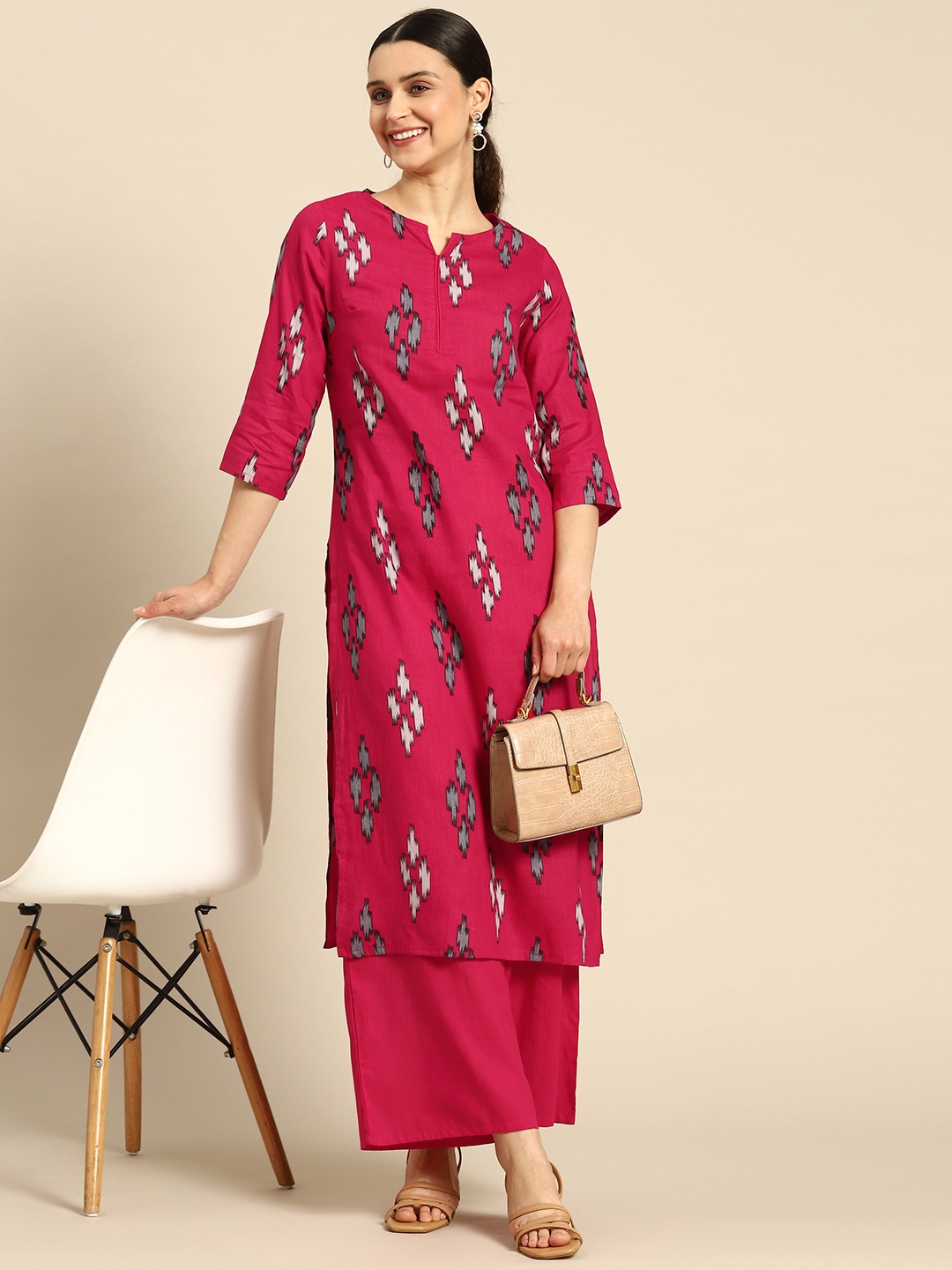 

Anouk Women Printed Pure Cotton Kurta with Palazzos, Fuchsia