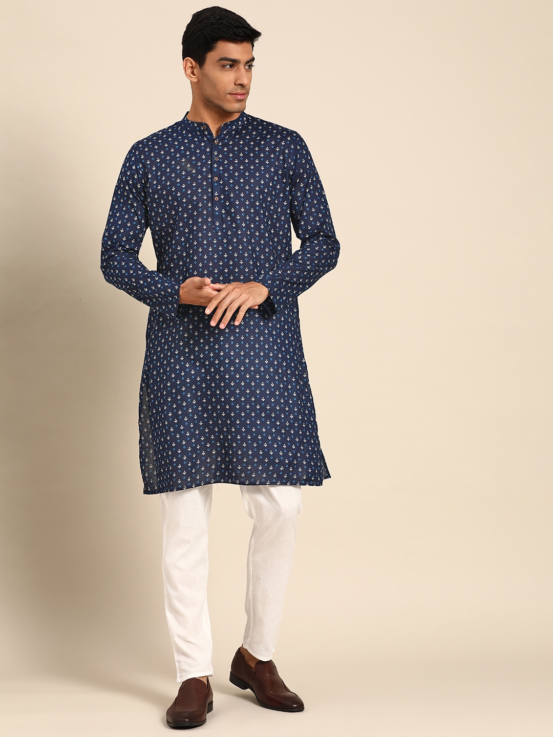 

Anouk Men Geometric Printed Pure Cotton Kurta with Pyjamas, Navy blue