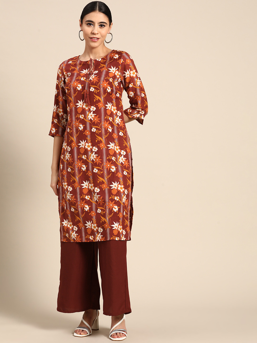 

Anouk Women Brown Floral Printed Kurta with Palazzos