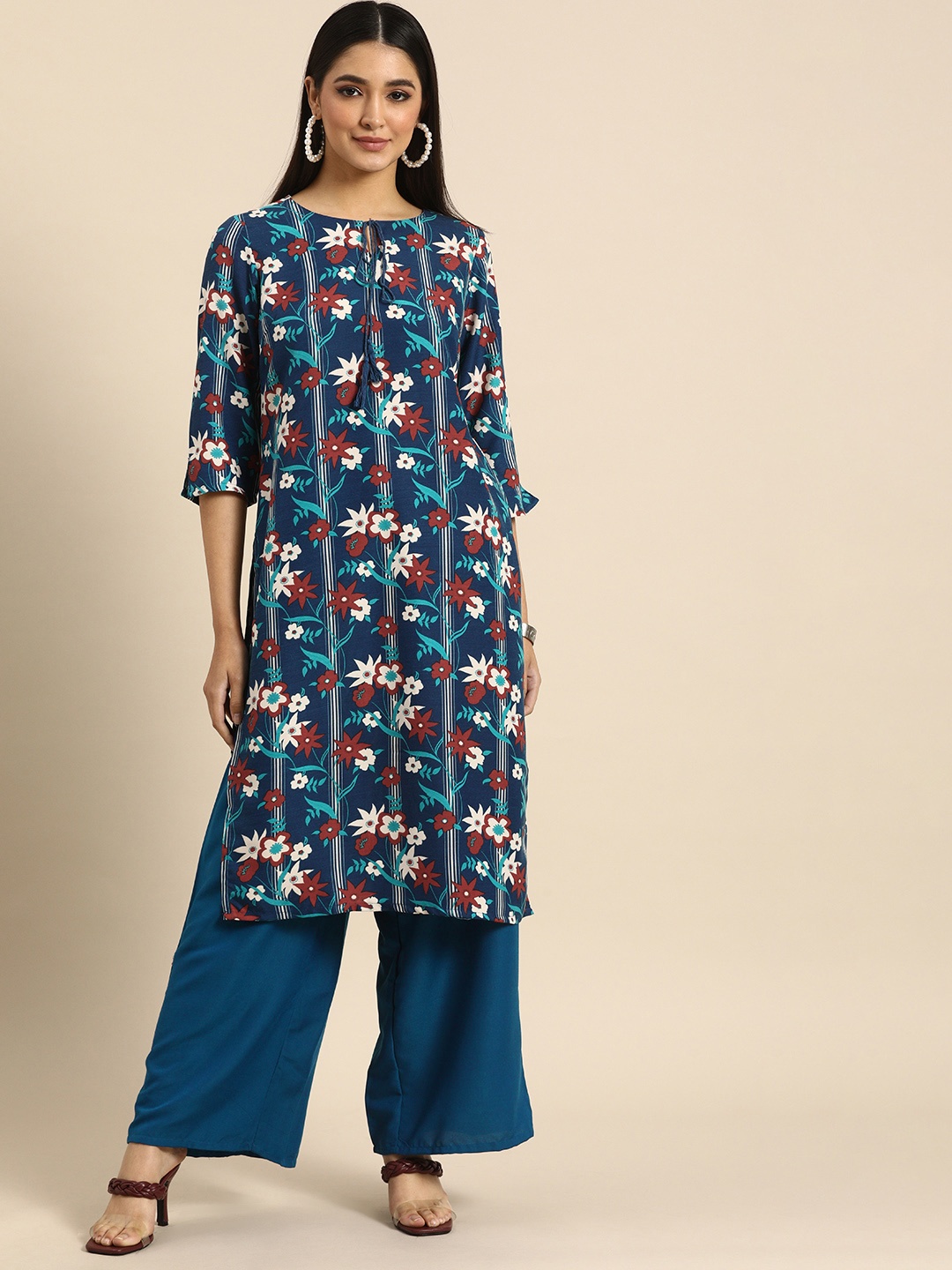 

Anouk Women Blue & Red Floral Printed Kurta with Solid Palazzos