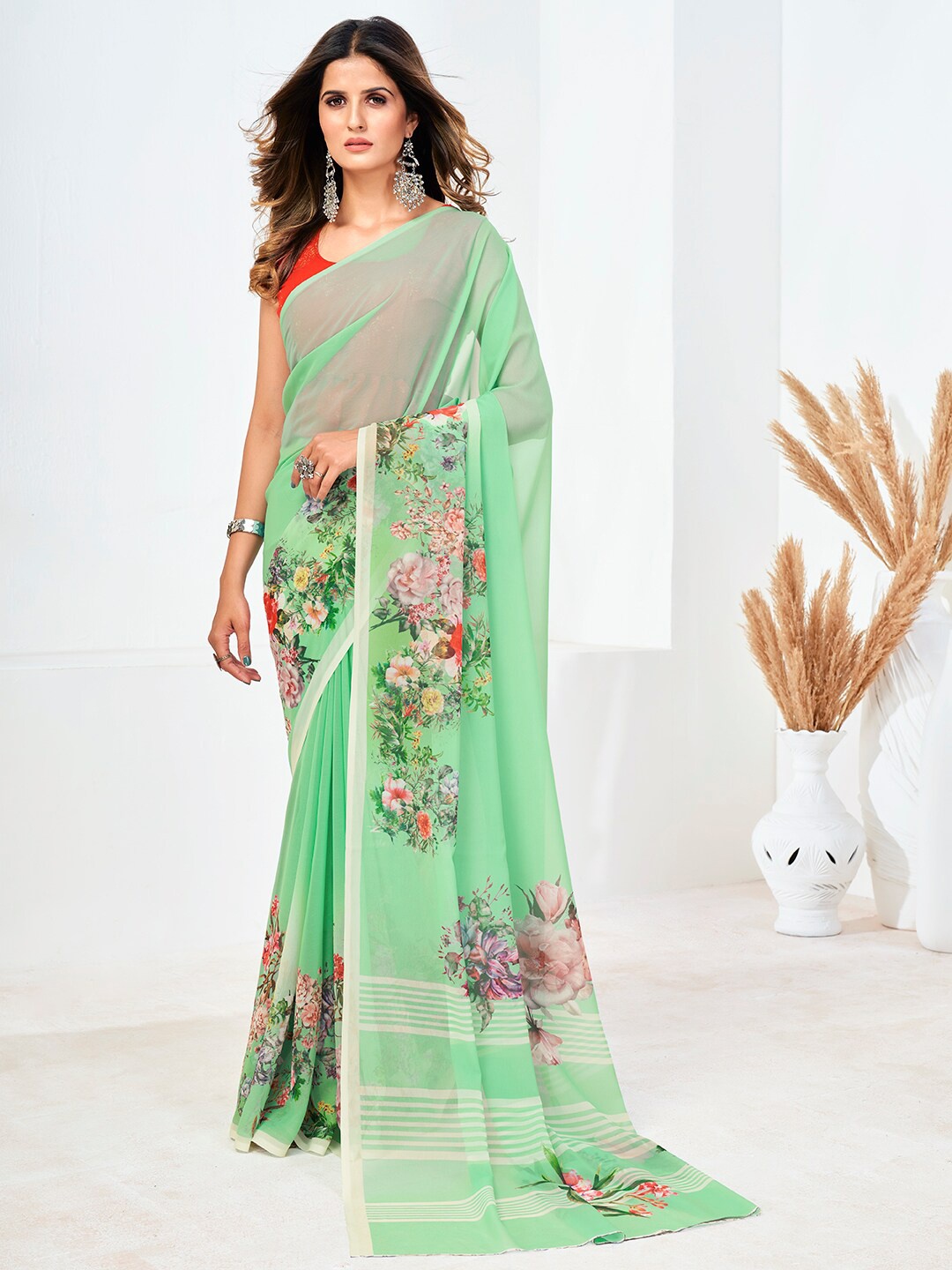 

SHOPGARB Green & Pink Floral Saree