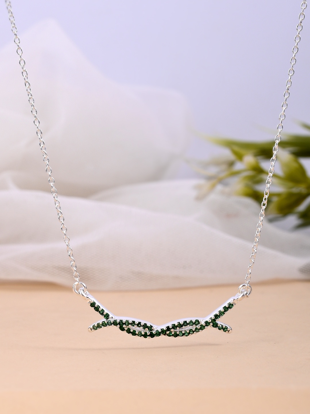 

Studio Voylla Green 925 Sterling Silver Necklace