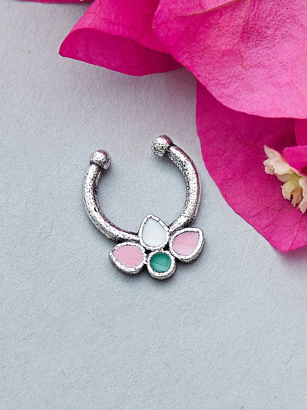 

Voylla Silver-Toned & Pink Oxidized Nose Pin