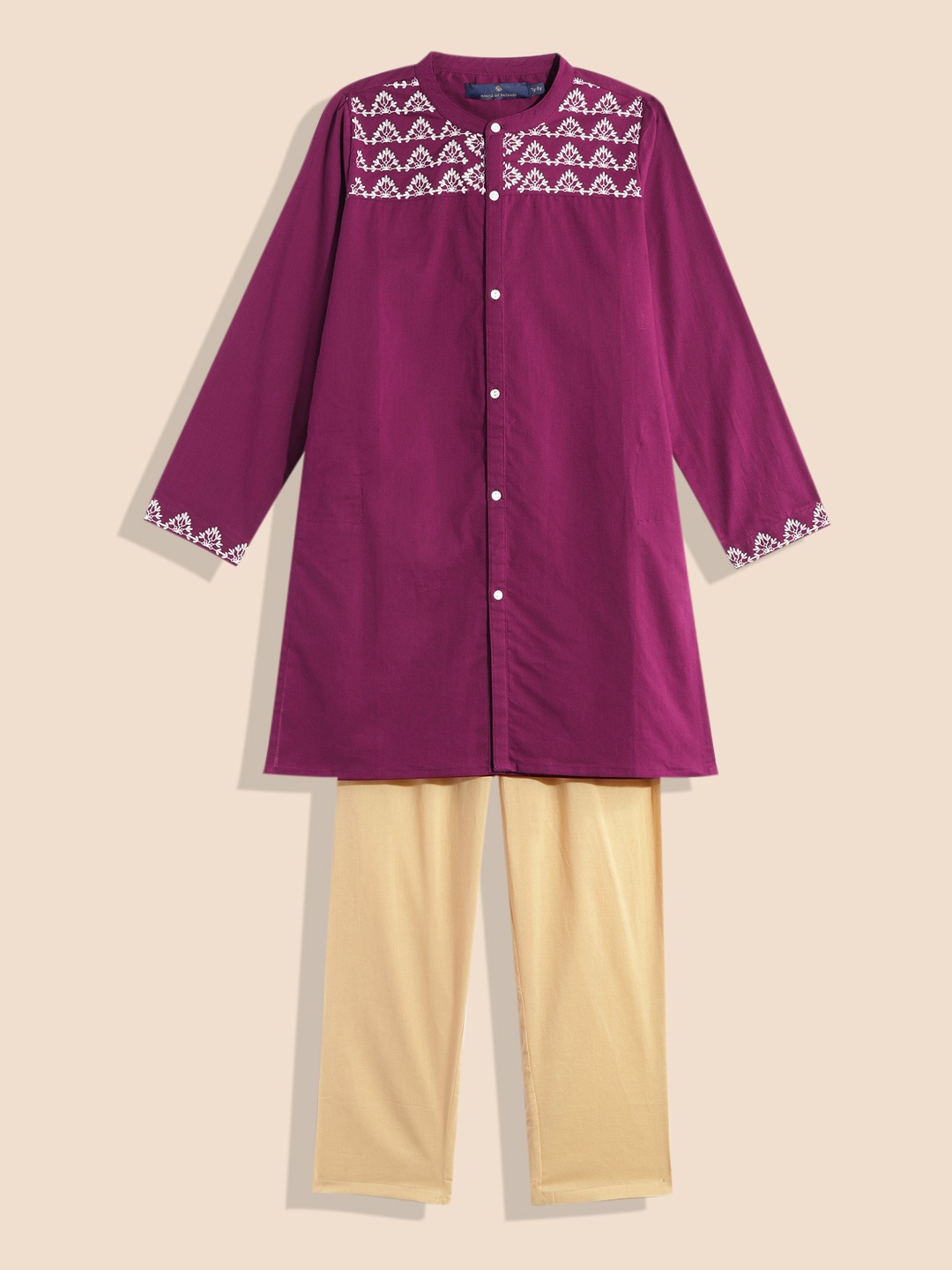 

House of Pataudi Rozana Boys Ethnic Motifs Yoke Design Pure Cotton Kurta with Trousers, Burgundy