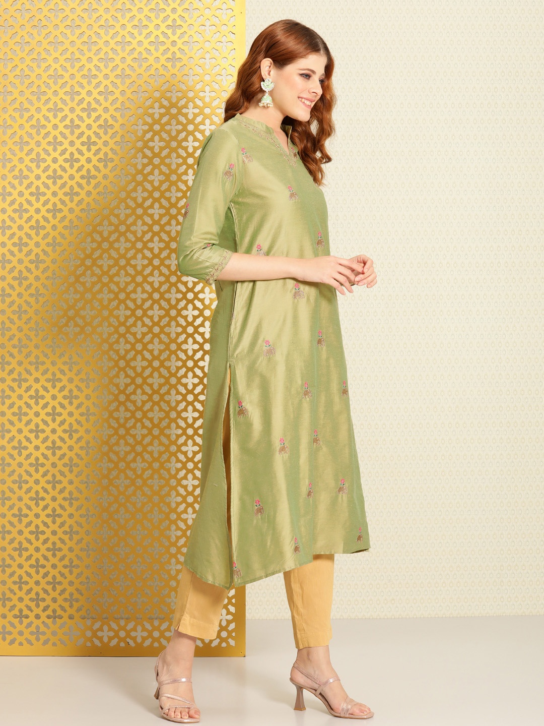 

House of Pataudi Women Ethnic Motifs Embroidered Jashn Kurta with Zari Detail, Green