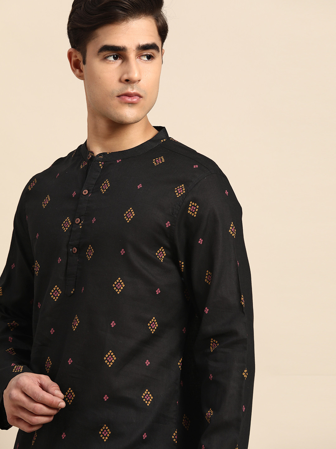 

Anouk Men Pure Cotton Bandhani Printed Kurta, Black