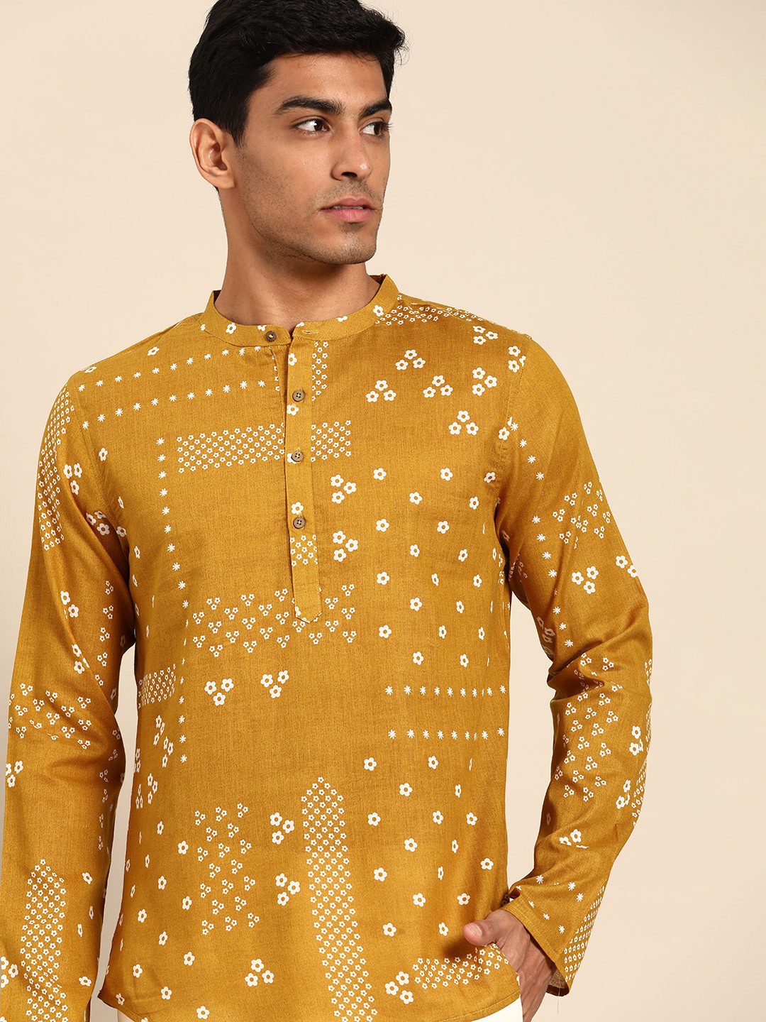 

Anouk Men Pure Cotton Floral Printed Kurta, Mustard