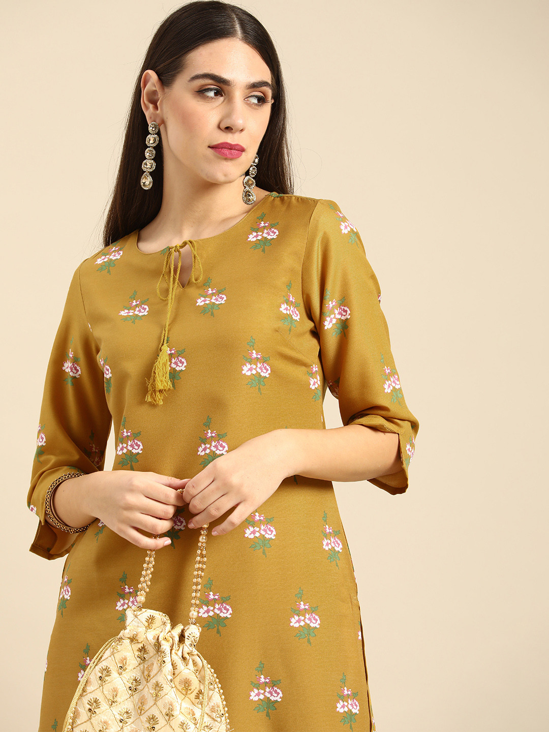 

Anouk Women Mustard Yellow Ethnic Motifs Printed Floral Kurta