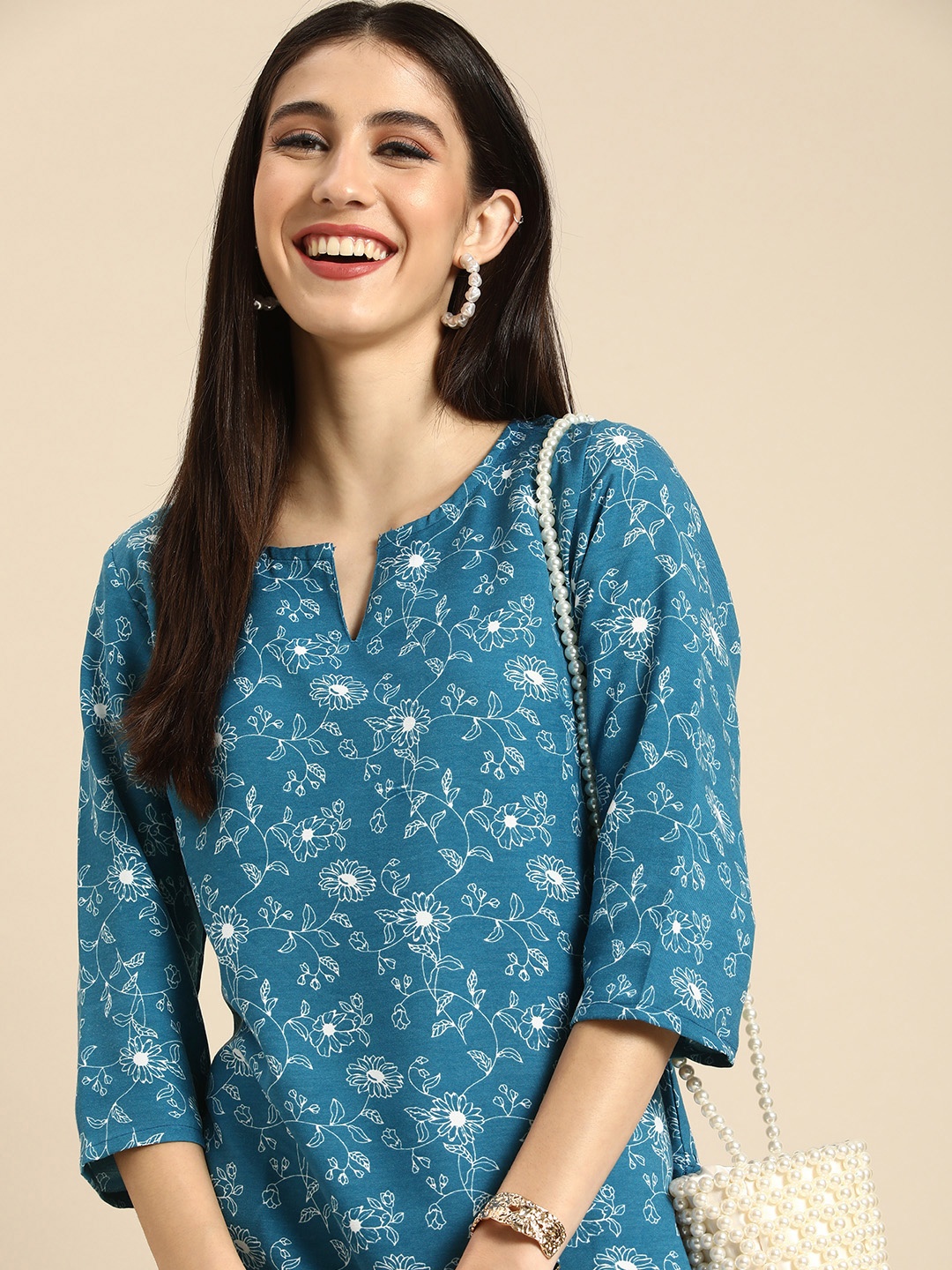 

Anouk Women Blue & White Floral Printed Pure Cotton A-Line Kurta