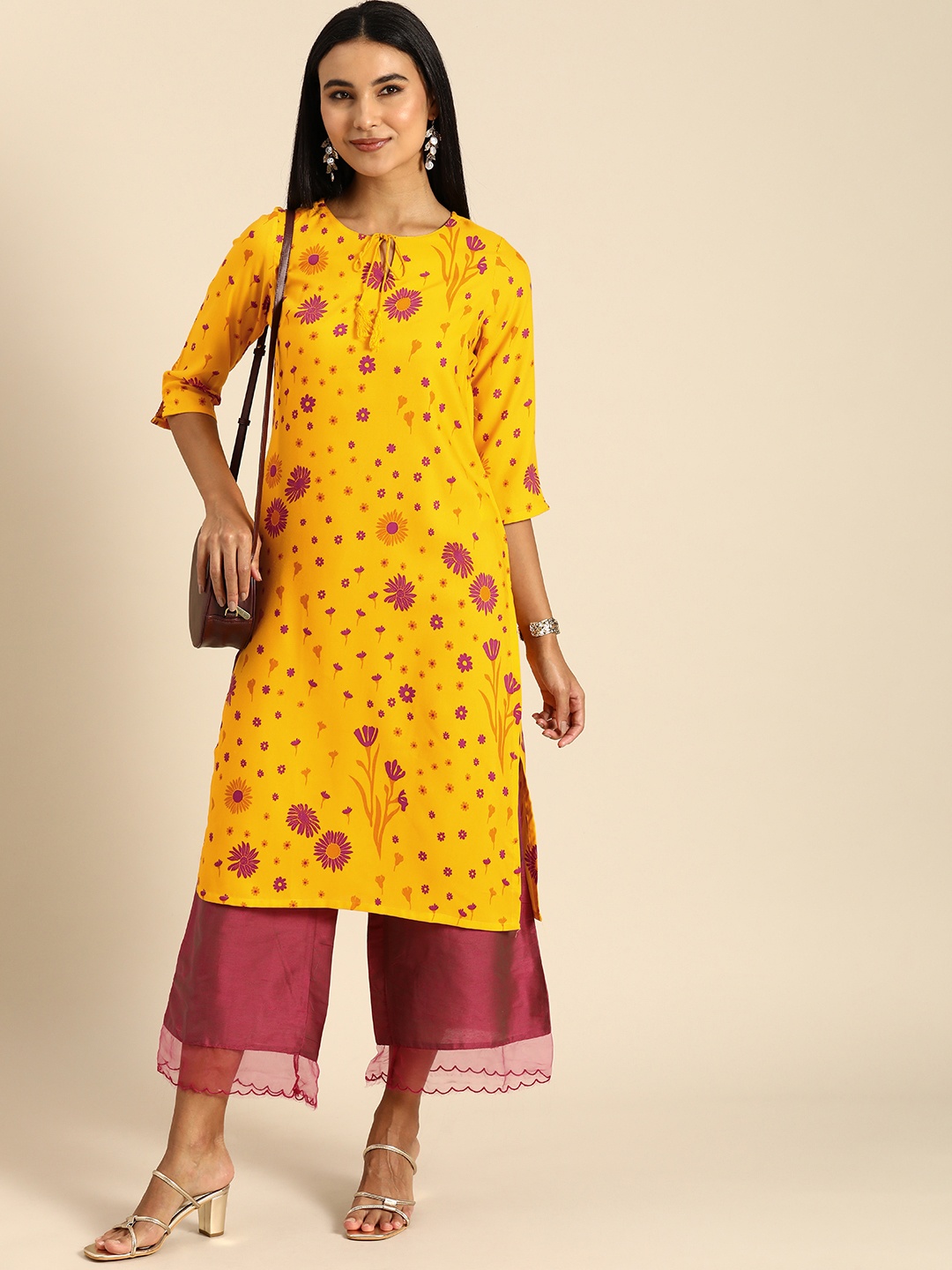 

Anouk Women Yellow Floral Printed Kurta