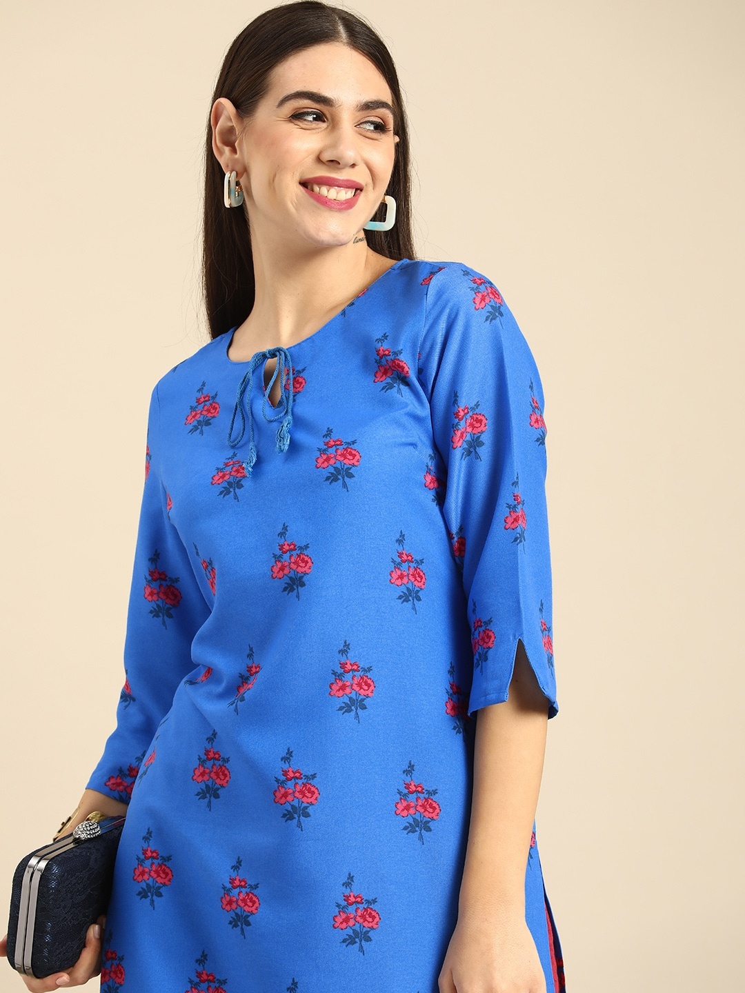 

Anouk Women Blue Floral Printed Kurta