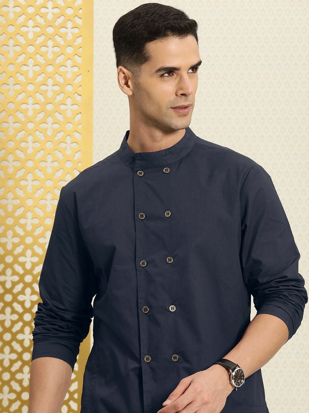 

House of Pataudi Men Pure Cotton Solid Mandarin Collar Rozana Kurta, Navy blue