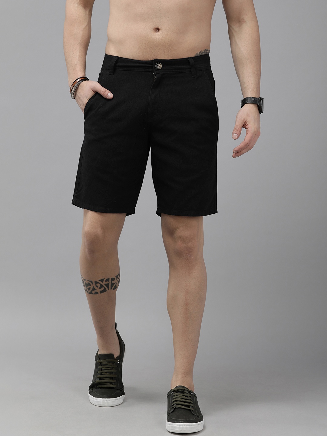 

Roadster Men Black Slim Fit Cotton Shorts