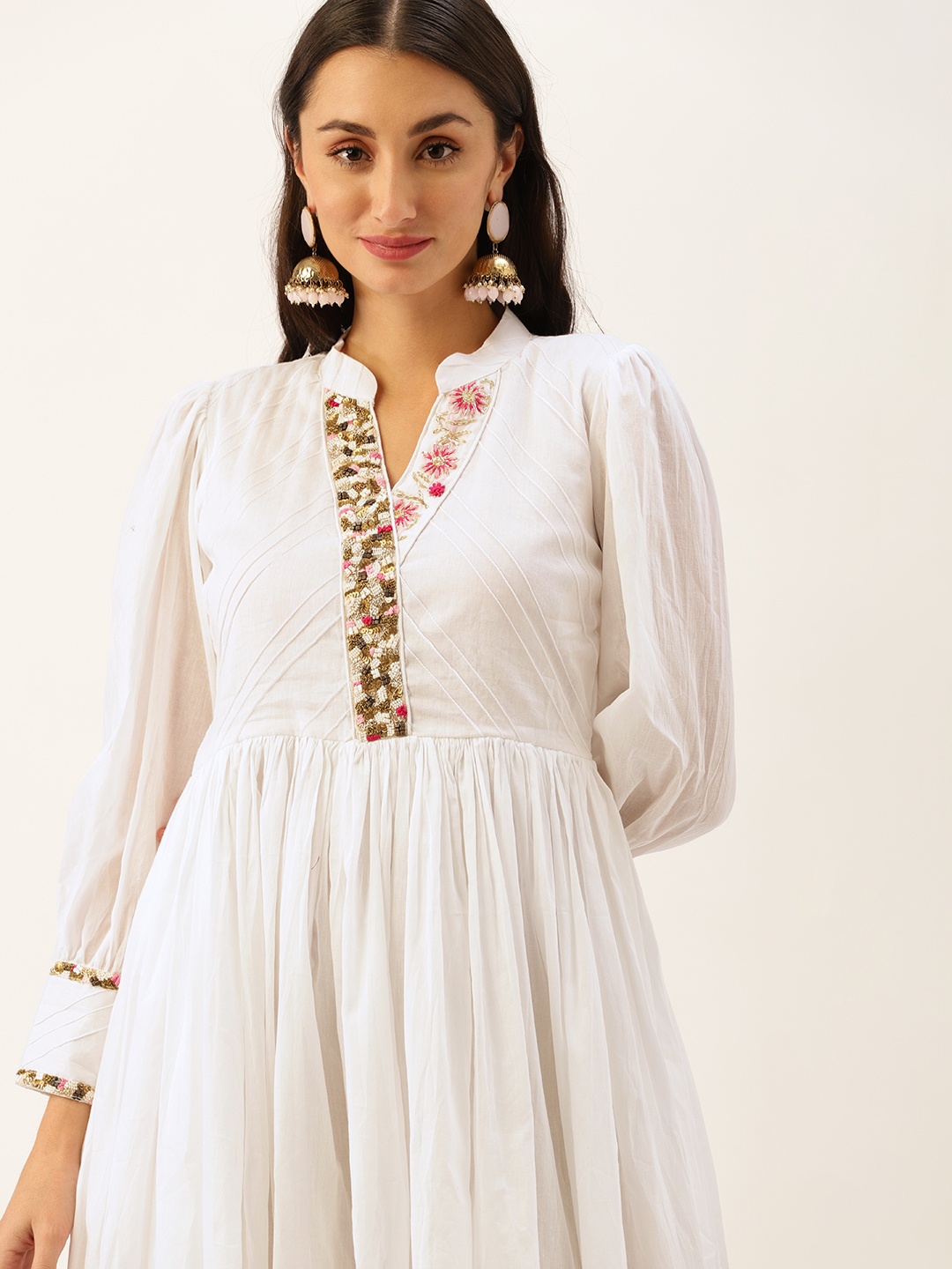 

Saanjh Women White Embellished Pintuck A-Line Kurta