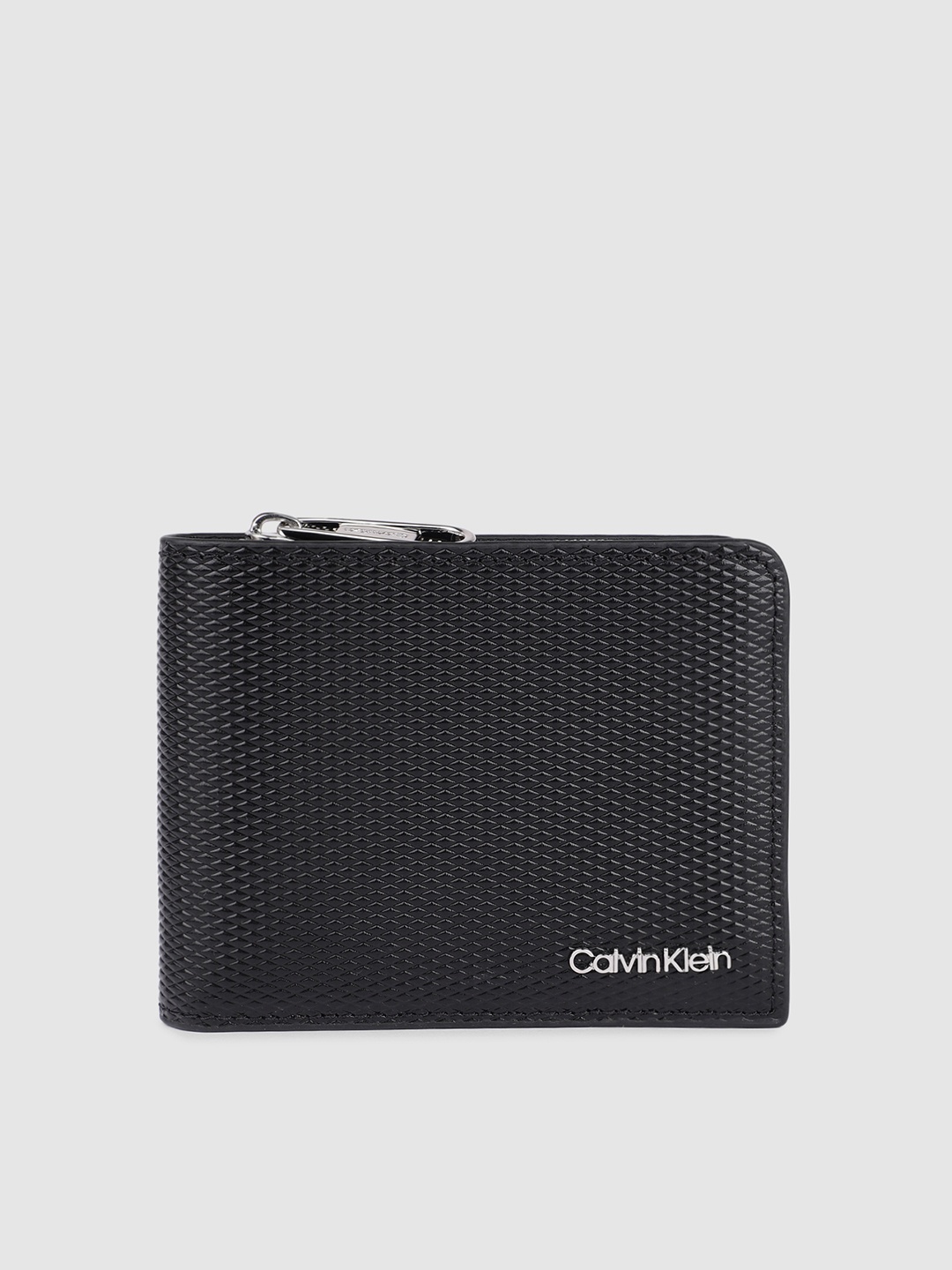 

Calvin Klein Jeans Men Black Animal Textured Leather Two Fold Wallet