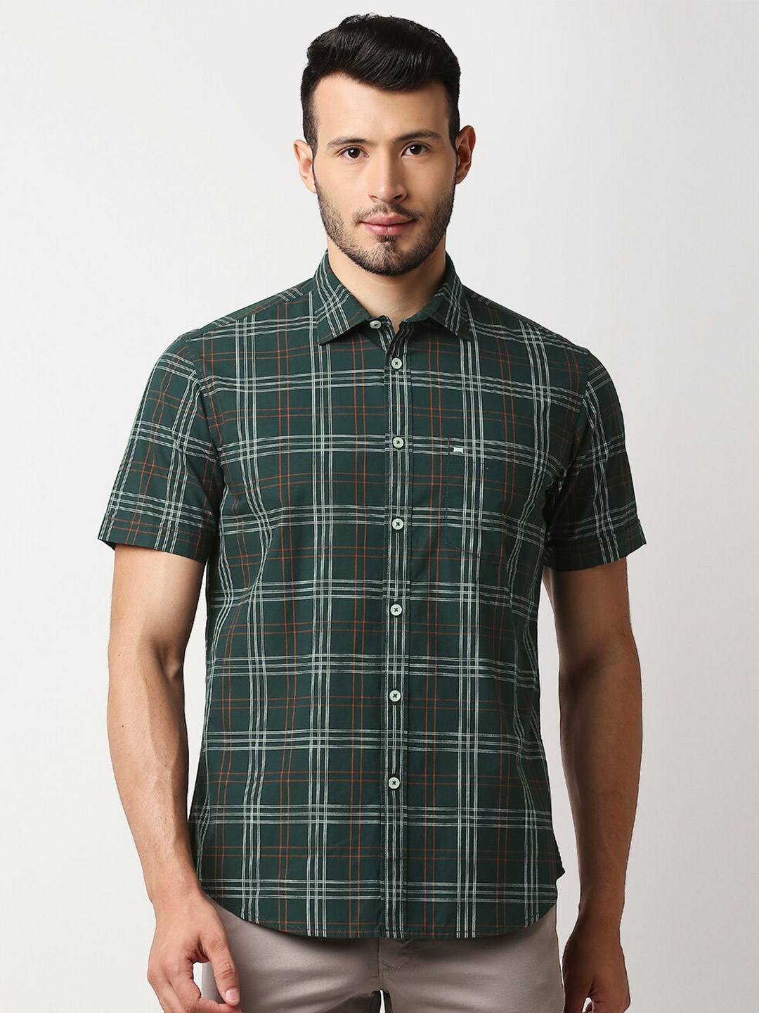 

Basics Men Green Slim Fit Tartan Checks Checked Casual Shirt