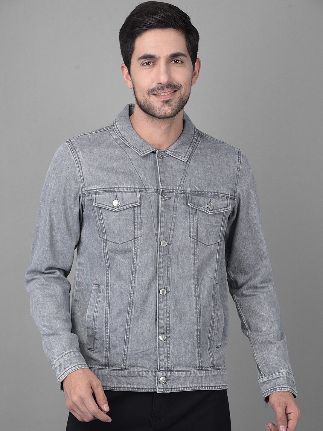 

Canary London Men Grey Washed Denim Jacket