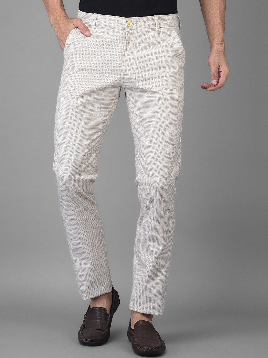

Canary London Men Beige Smart Slim Fit Wrinkle Free Trousers