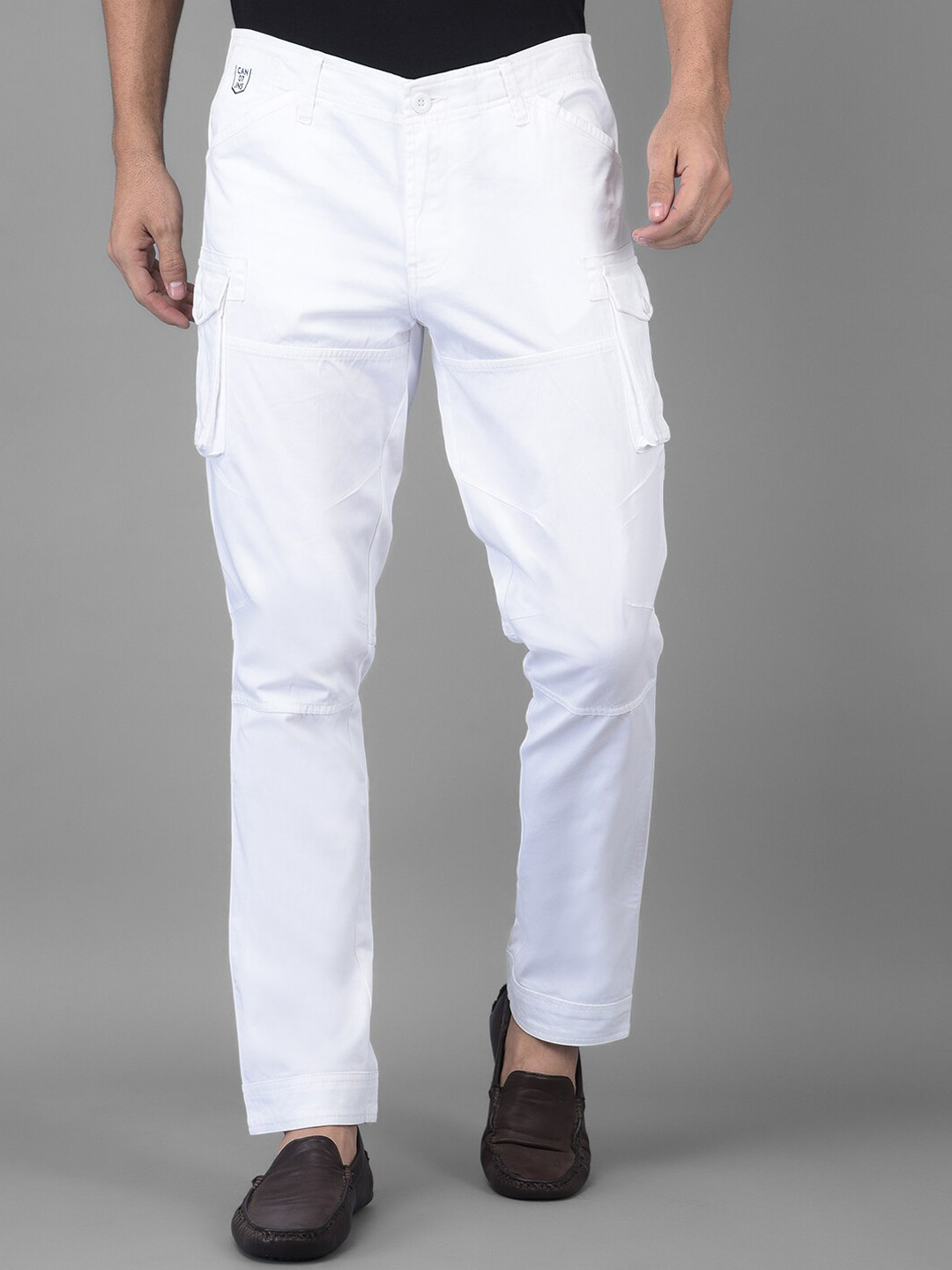 

Canary London Men White Smart Slim Fit Wrinkle Free Cargos Trousers