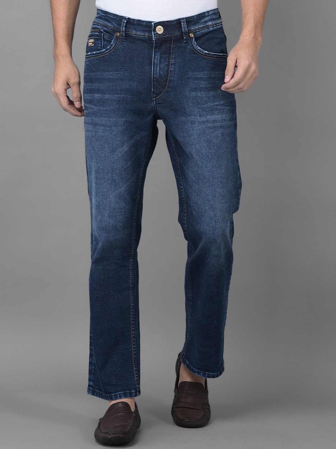 

Canary London Men Blue Smart Straight Fit Low-Rise Light Fade Stretchable Jeans