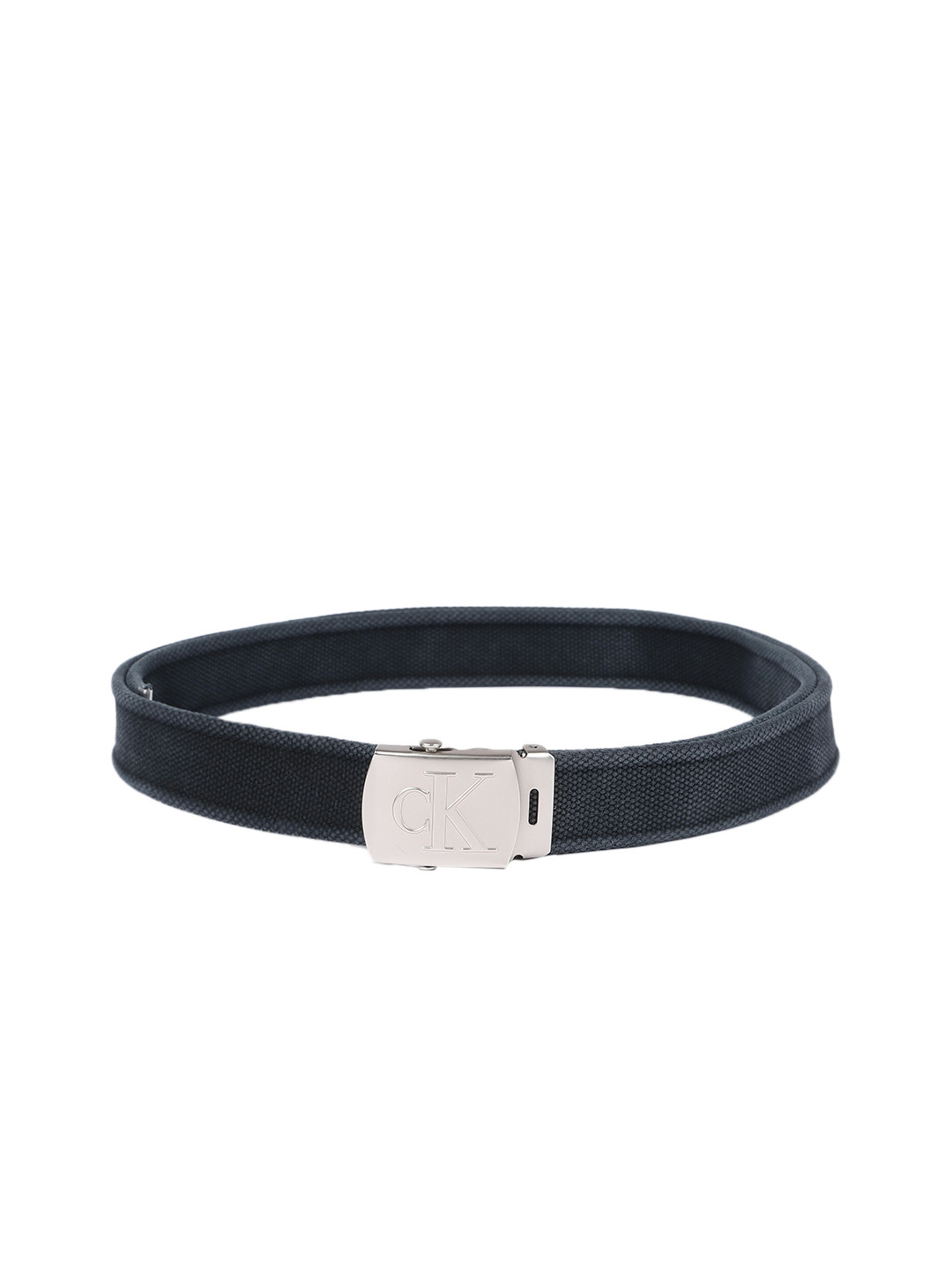 

Calvin Klein Jeans Men Black Textured Belt