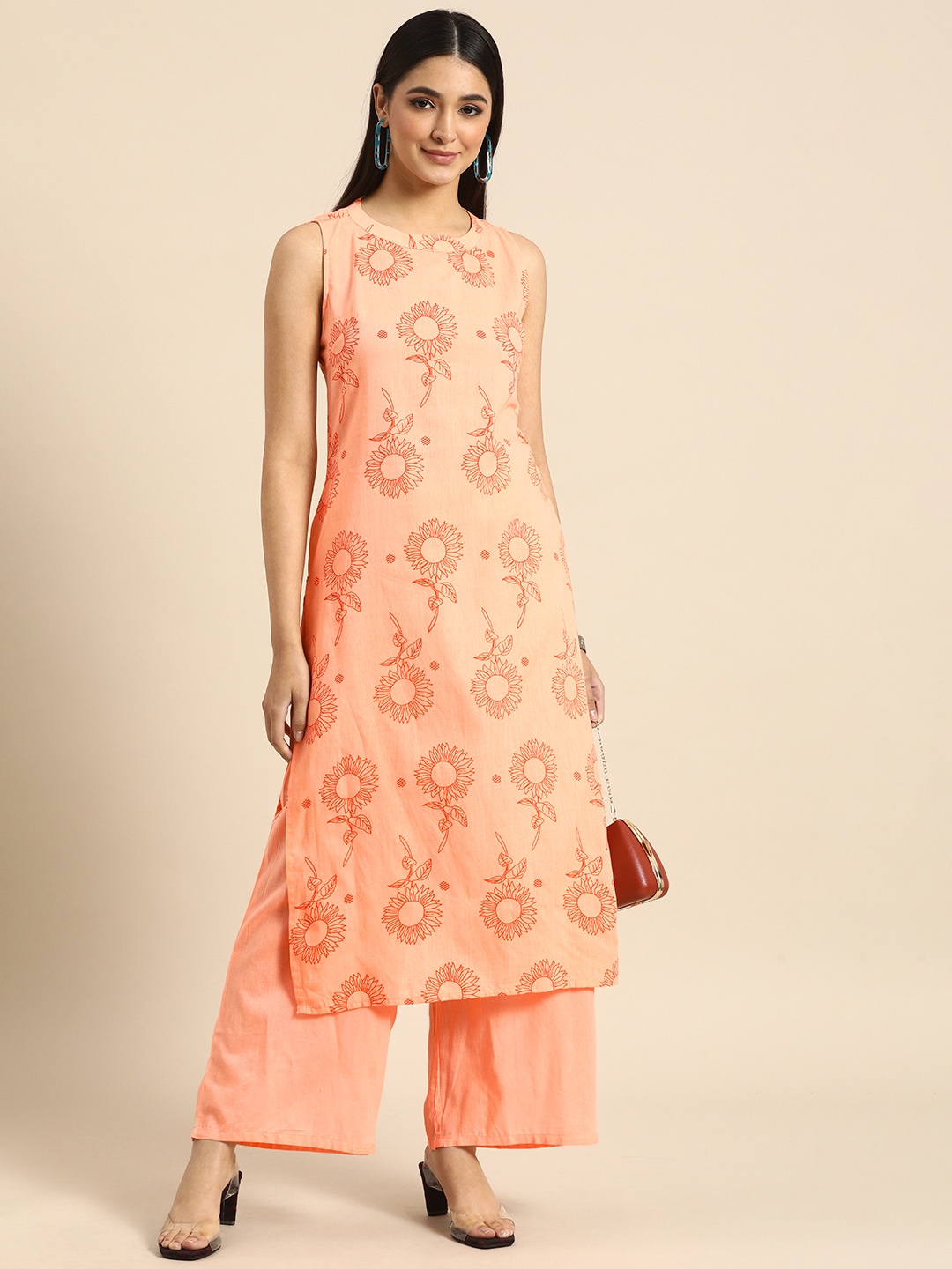 

Anouk Women Peach & Orange Floral Printed Pure Cotton Kurta with Trousers