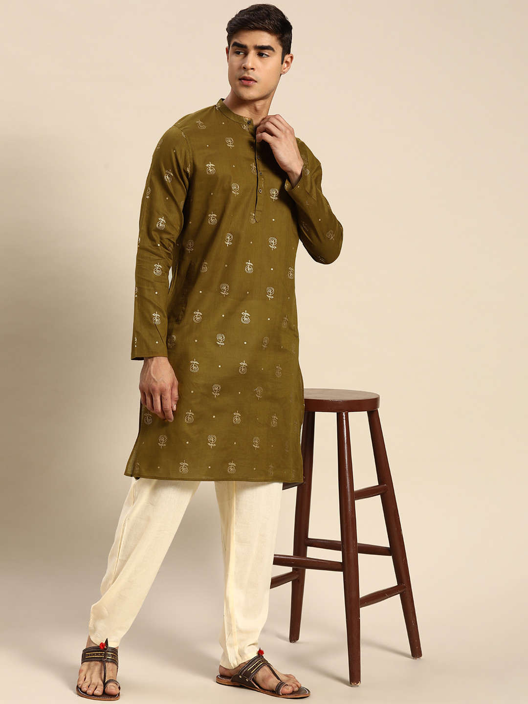 

Anouk Ethnic Motifs Printed Pure Cotton Kurta with Trousers, Olive