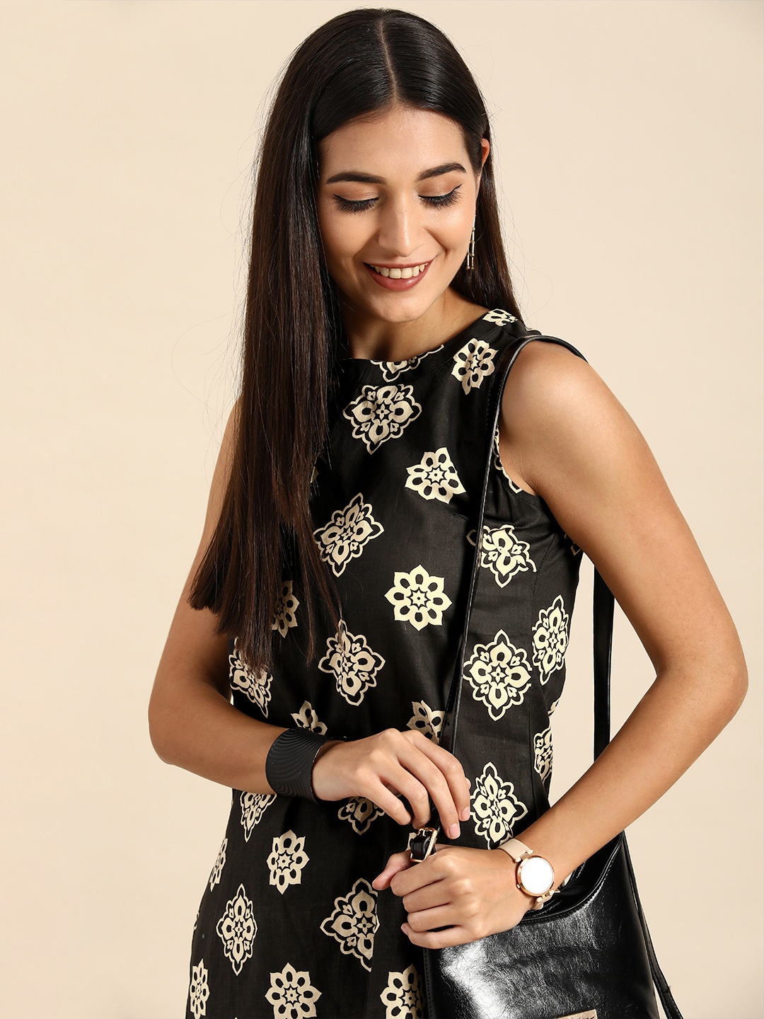 

Anouk Women Black Ethnic Motifs Printed Pure Cotton Kurta with Palazzos