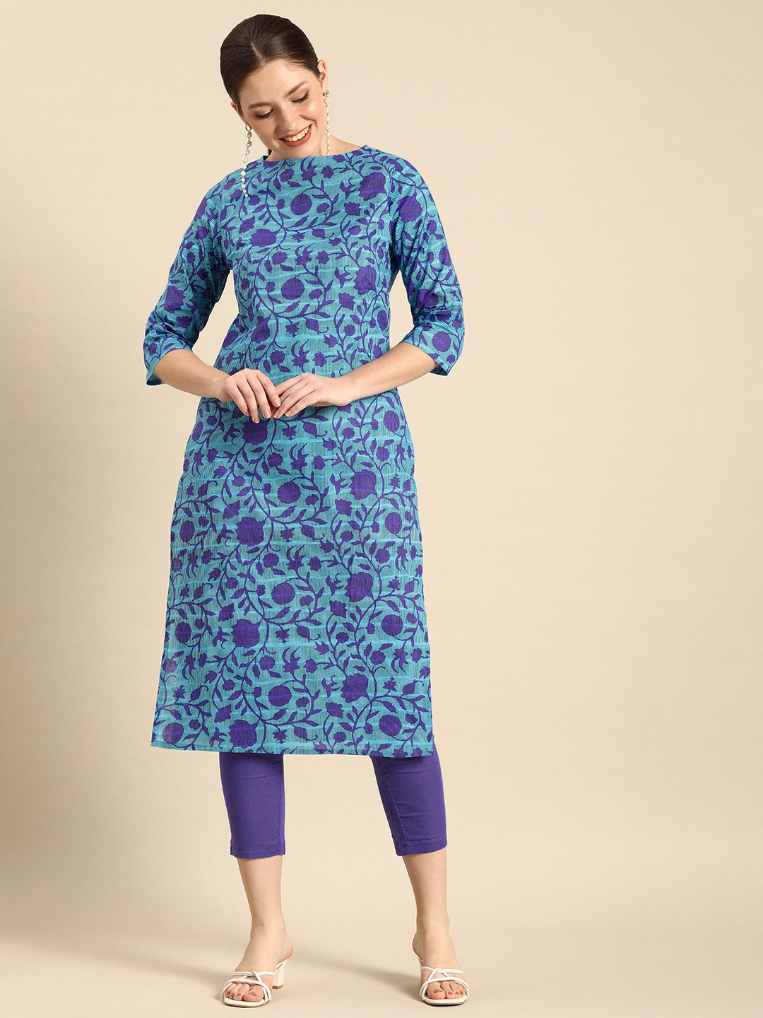 

Anouk Women Blue And Violet Ethnic Motifs Printed Pure Cotton Kurta with Cropped Trousers