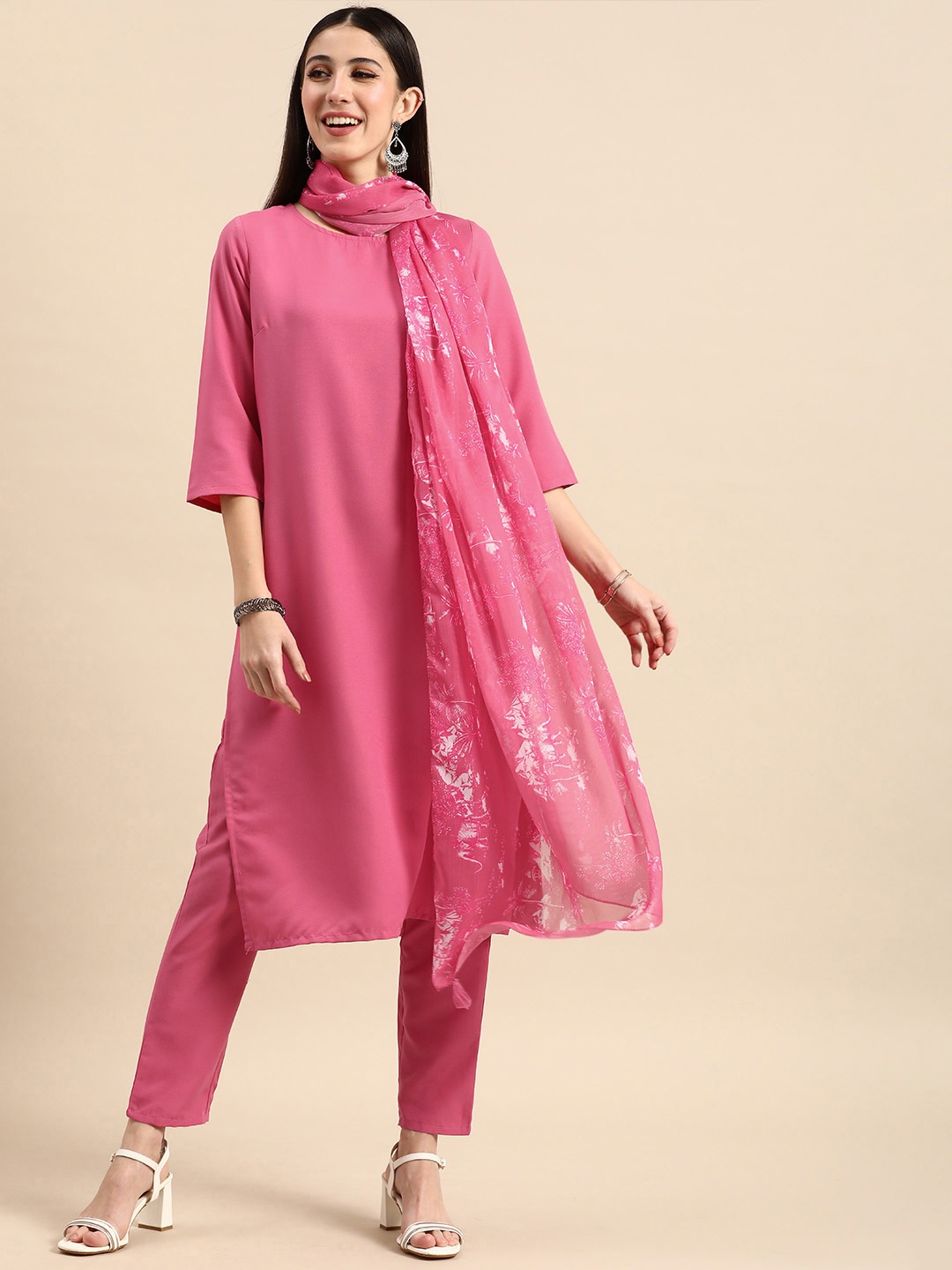 

Anouk Women Kurta with Trousers & With Dupatta, Pink