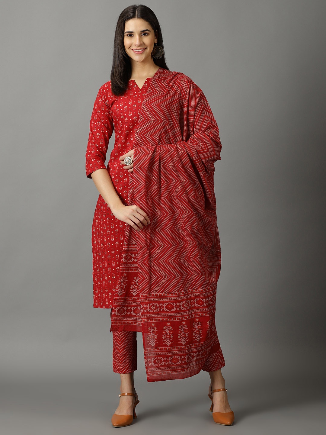

DIVINATION Women Brown Ethnic Motifs Printed Empire Pure Cotton Kurti with Trousers & With Dupatta