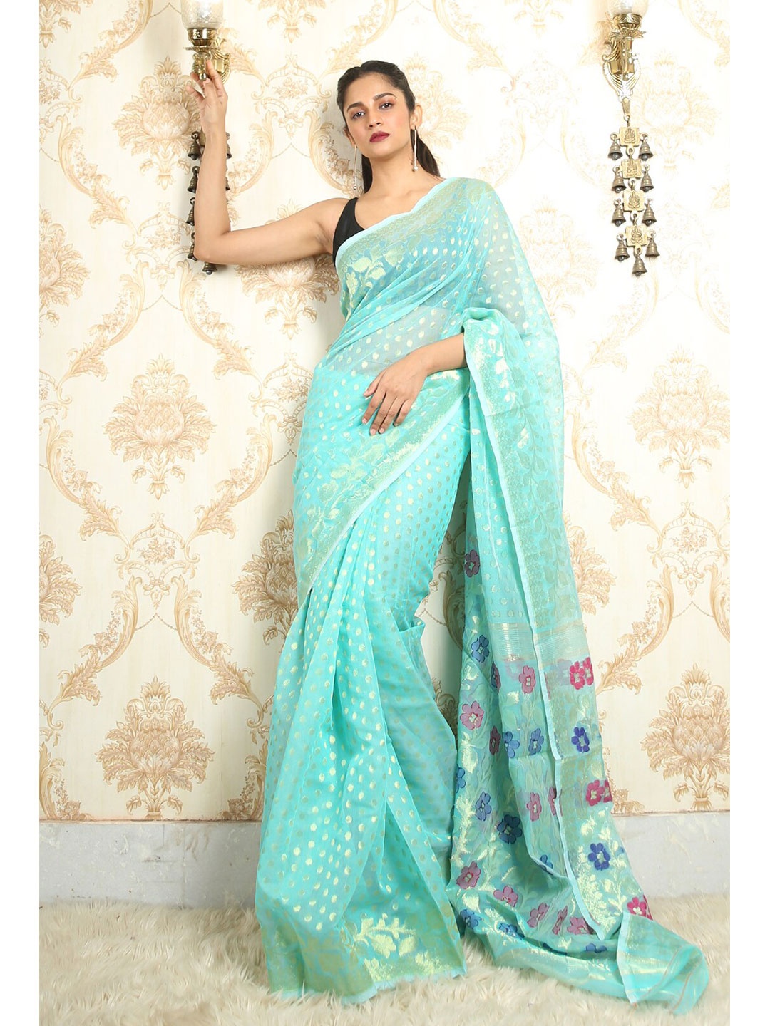 

Arhi Blue & Magenta Woven Design Silk Cotton Jamdani Saree