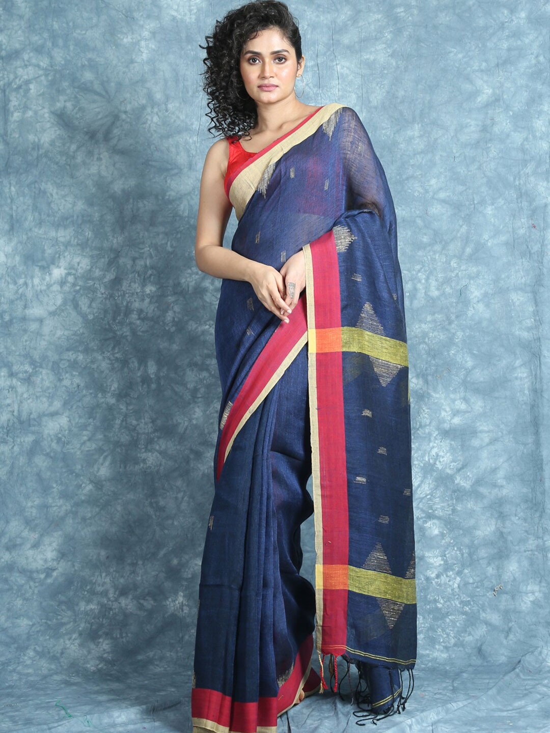 

Arhi Women Blue & Red Woven Design Zari Pure Cotton Saree