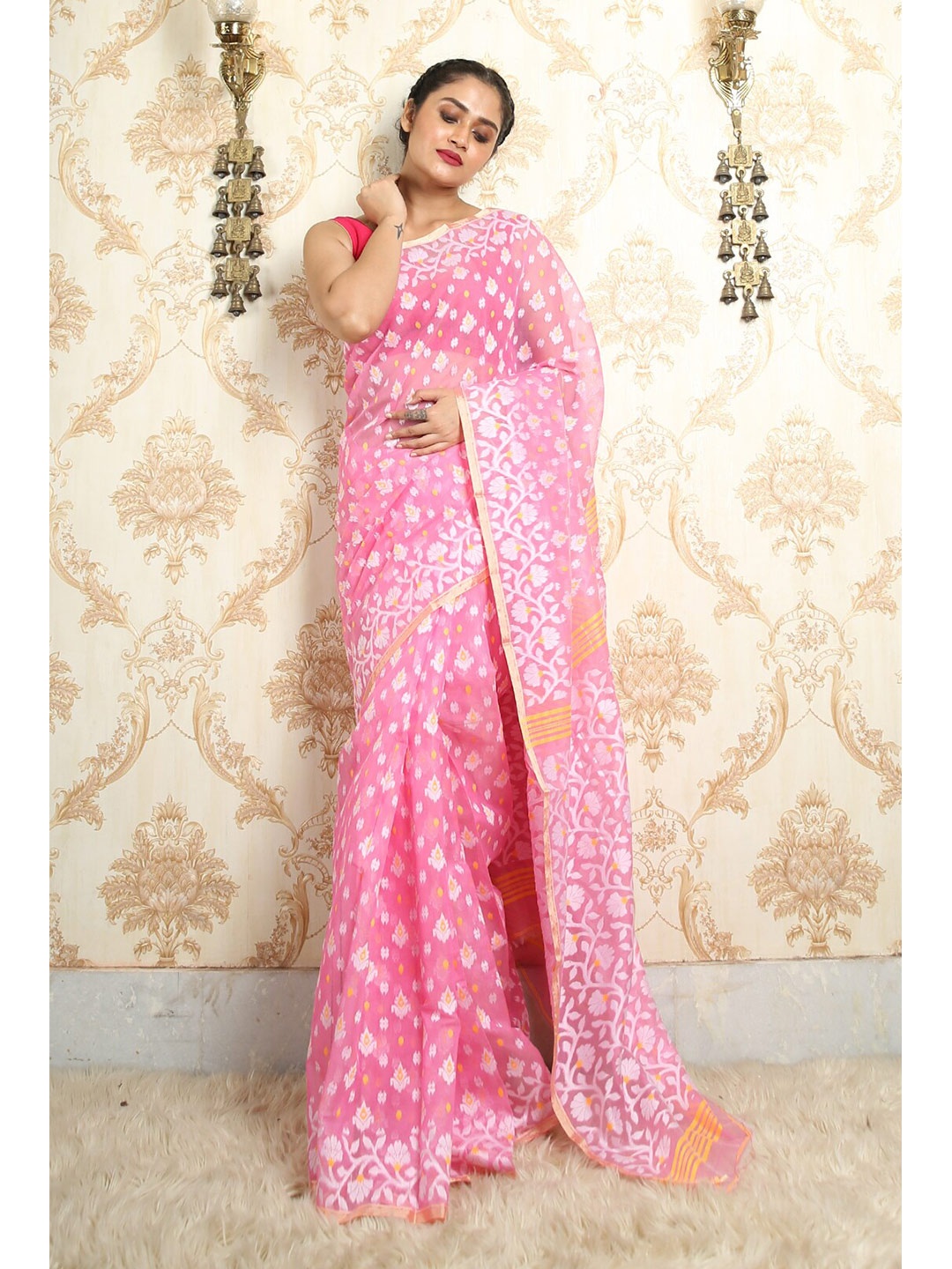

Arhi Pink & White Woven Design Silk Cotton Jamdani Saree