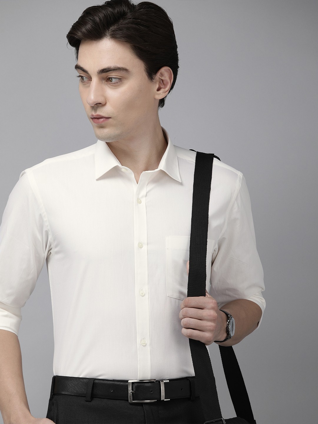 

Park Avenue Men Cream-Coloured Slim Fit Formal Shirt