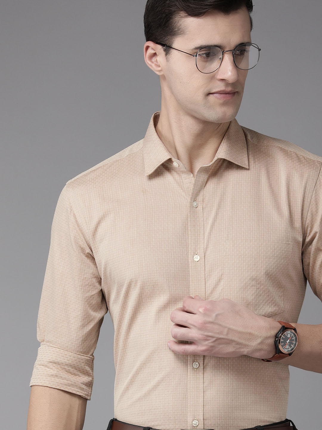 

Park Avenue Men Beige Self-Design Slim Fit Pure Cotton Formal Shirt