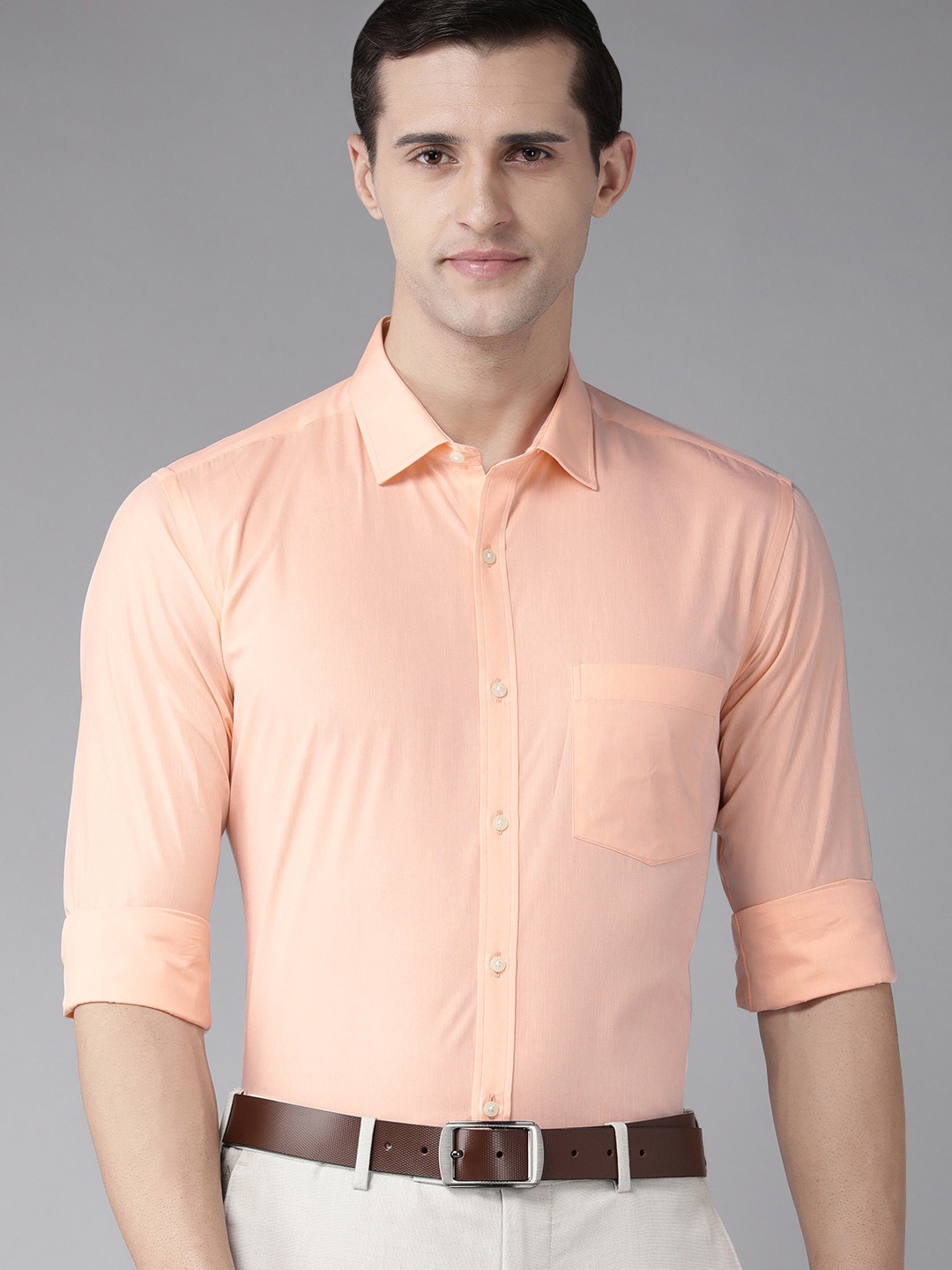 

Park Avenue Men Peach-Coloured Solid Pure Cotton Slim Fit Formal Shirt