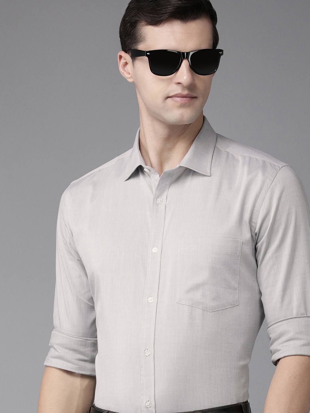 

Park Avenue Men Grey Self Designed Textured Slim Fit Formal Shirt
