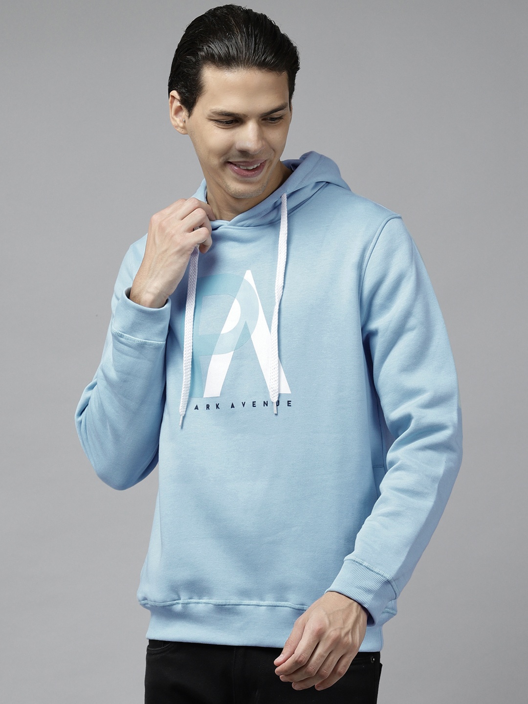 

Park Avenue Men Blue & White Brand Logo Printed Hooded Sweatshirt