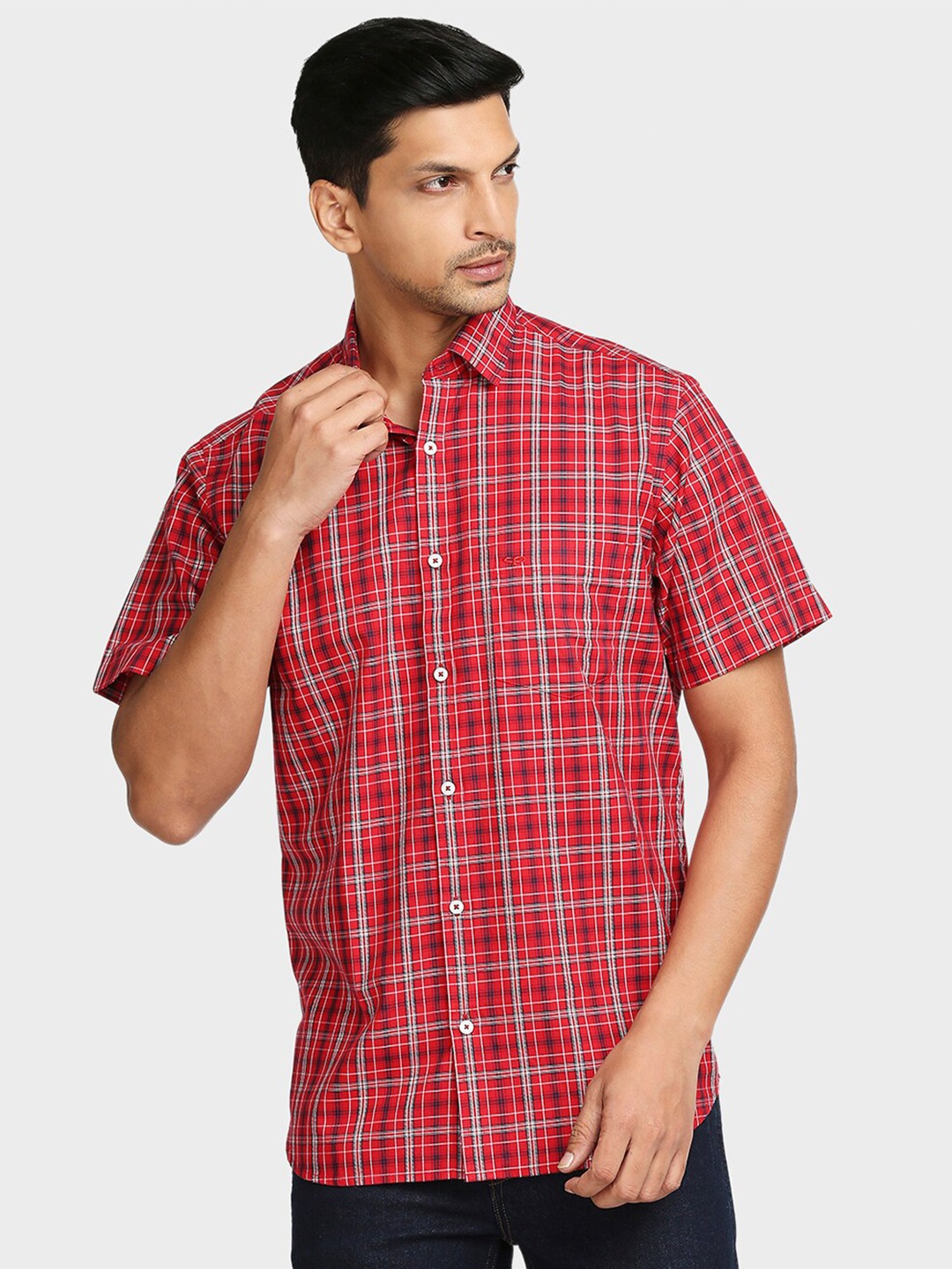 

ColorPlus Men Red Tailored Fit Tartan Checks Casual Shirt