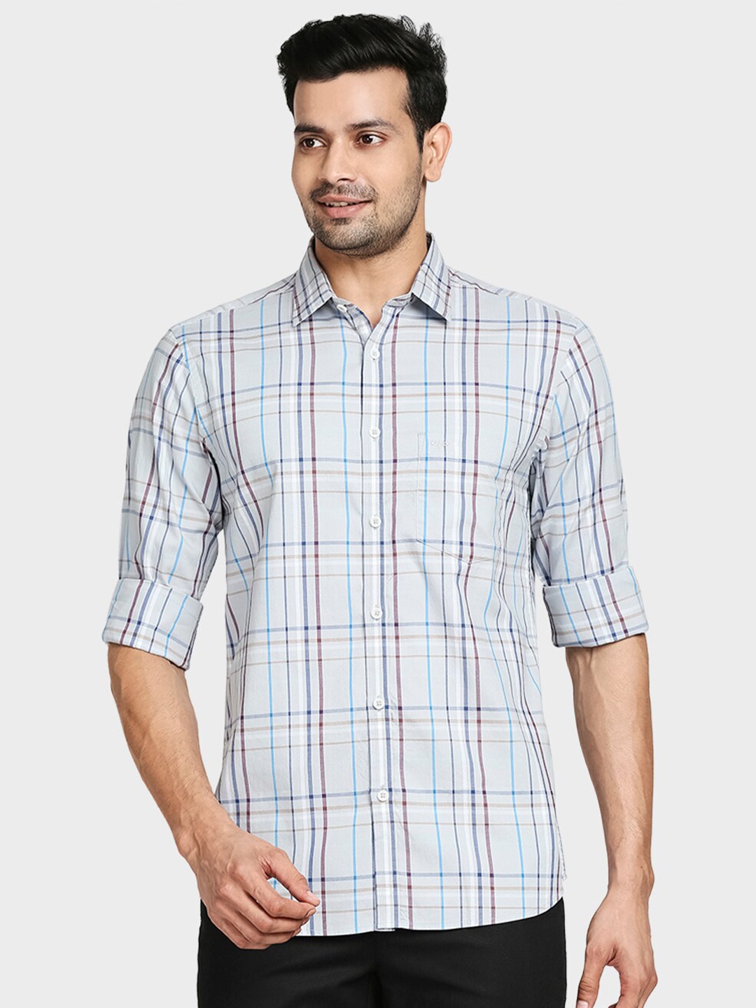 

ColorPlus Men Grey Tailored Fit Checked Casual Shirt