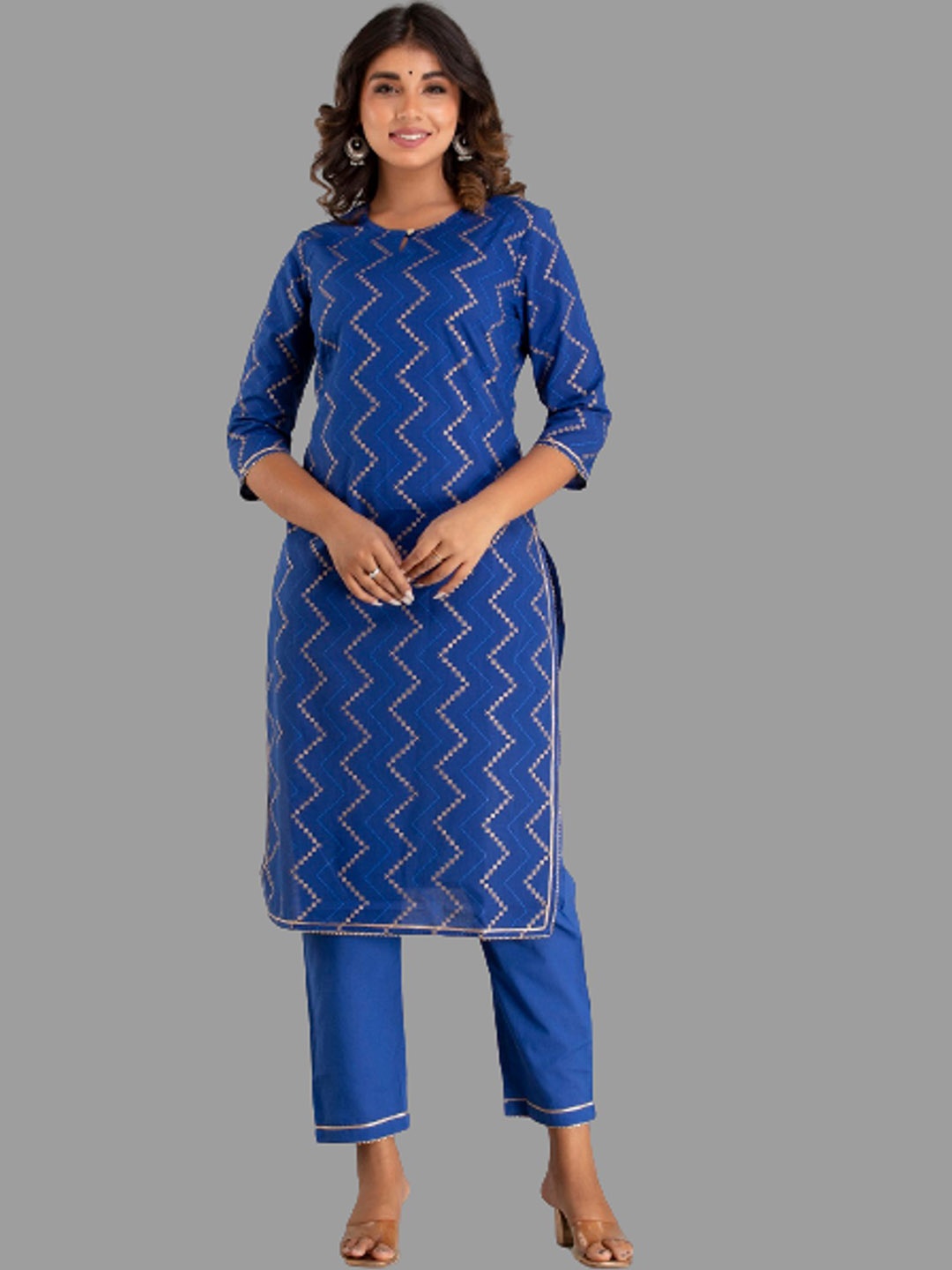 

Sutidora Women Blue Printed Pure Cotton Kurta with Trousers