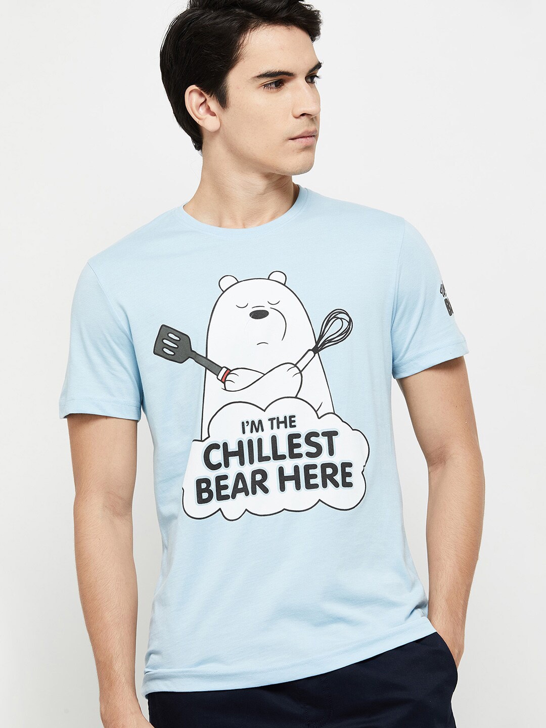 

max Men Blue Printed Applique T-shirt