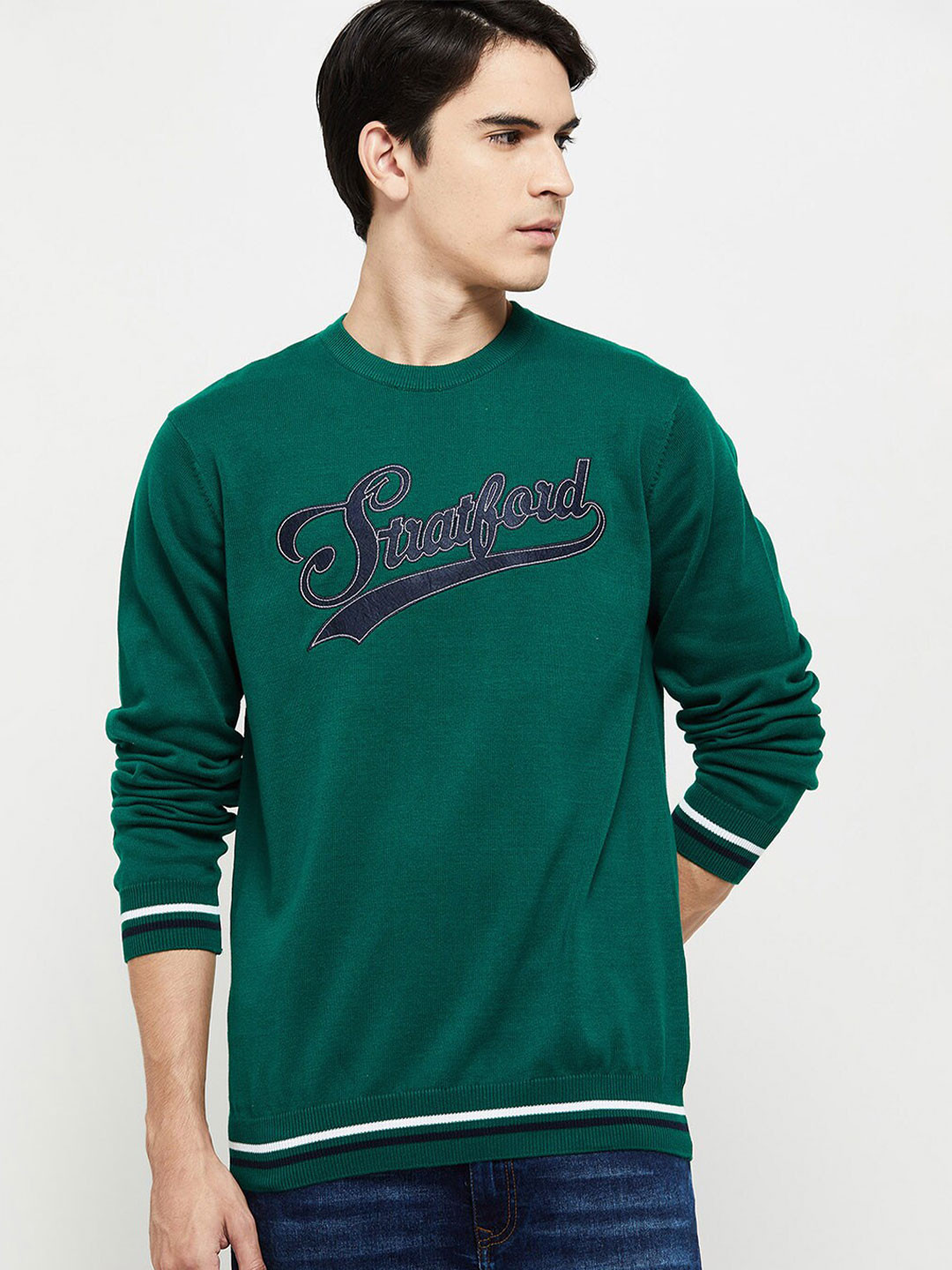 

max Men Green Cotton Typography Applique T-shirt
