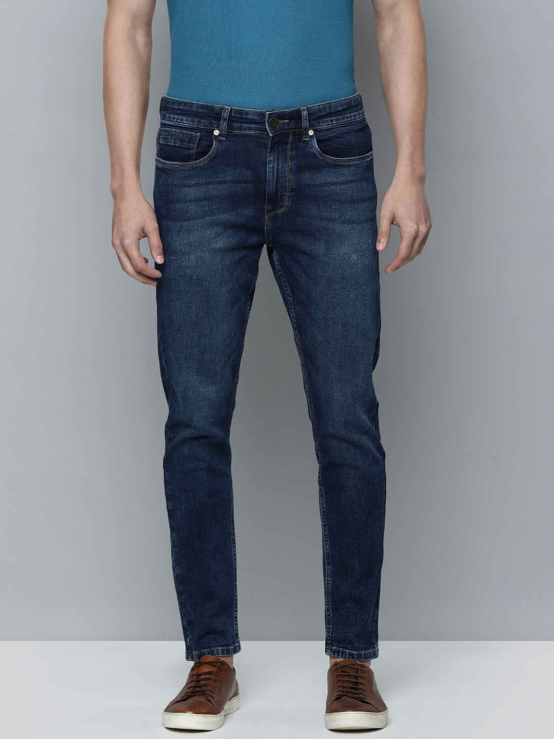 

Flying Machine Men Slim Fit Heavy Fade Stretchable Jeans, Blue